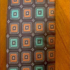 Nick Cannon Neck wear!